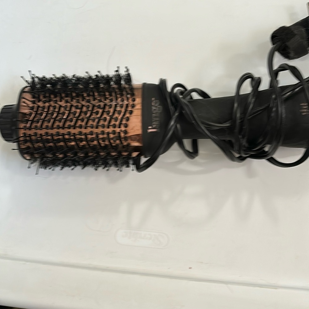 Lan’ge Le Volume brush dryer